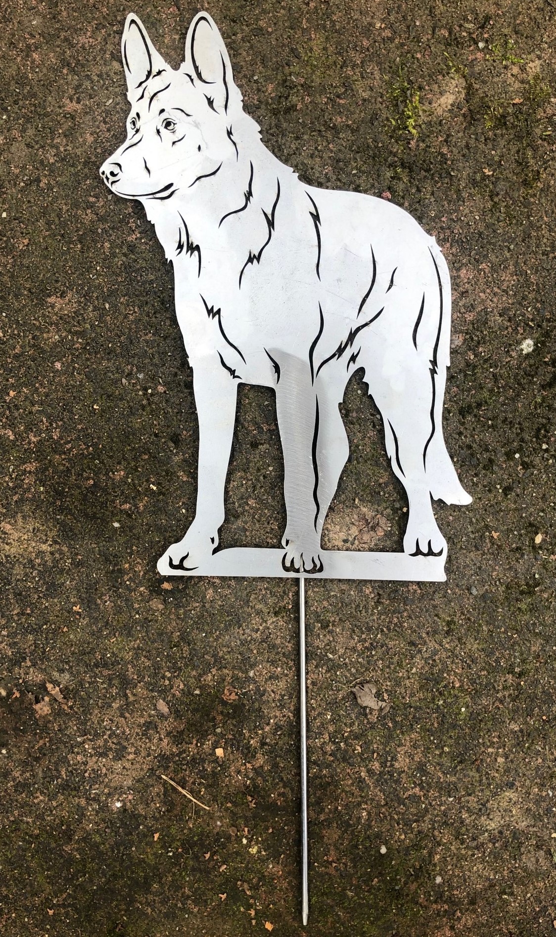 Deutscher Schäferhund 2 (stehend) Rostfigur 30 cm (mit Spieß 50 cm) Gartenstecker