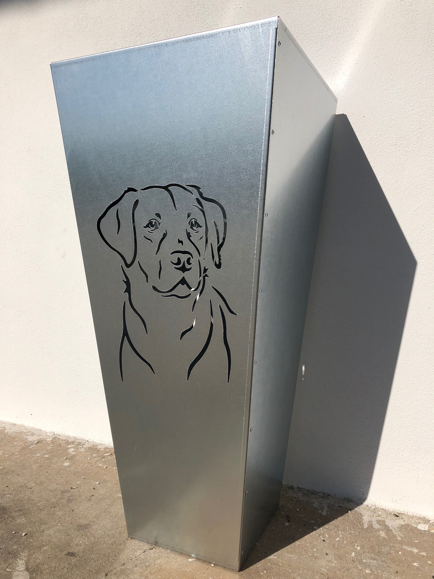 Blumenkübel Motiv Labrador Verzinkt (rostet nicht) Höhe 75 cm