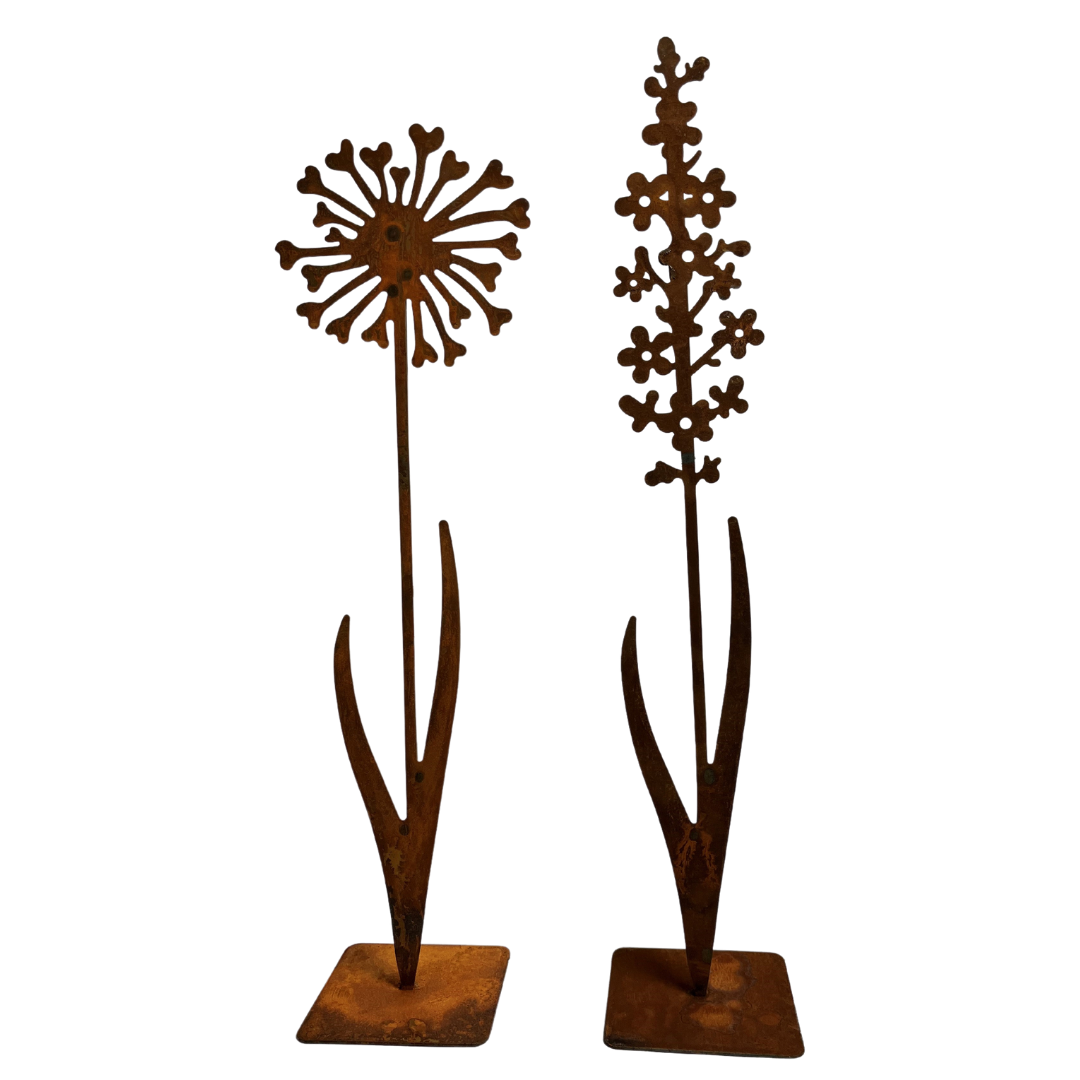 Zwei Rost Blumen SET 60 cm mit Bodenplatte Gartenstecker XXL